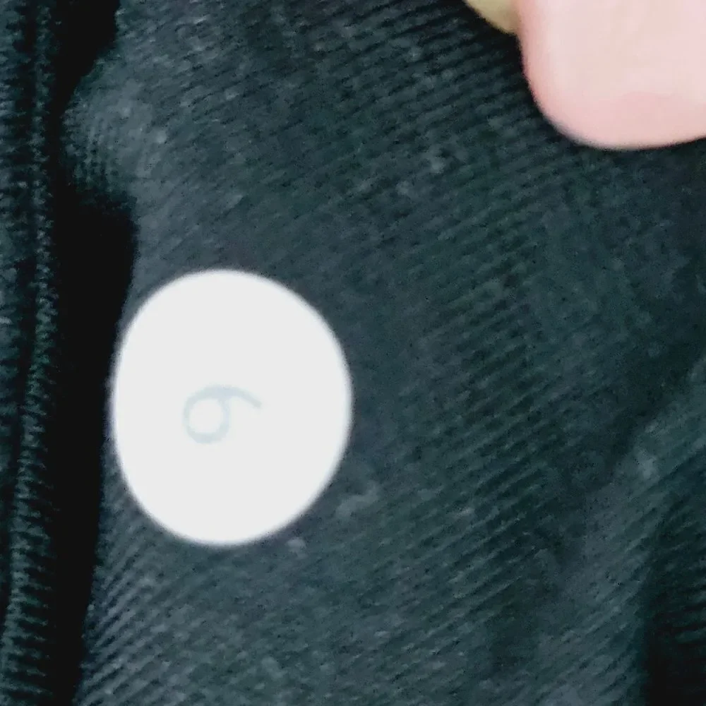 Lululemon 6 black zipper ankle leggings​